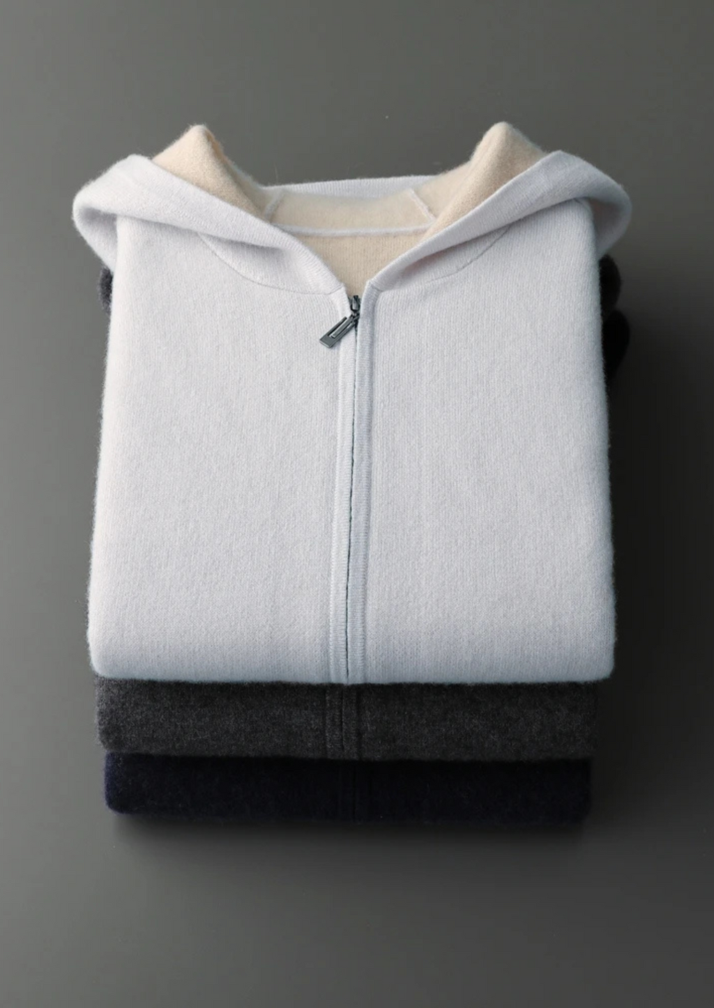 SUDADERA CON CAPUCHA DE DOS TONOS Y CREMALLERA, 100 % CACHEMIRA