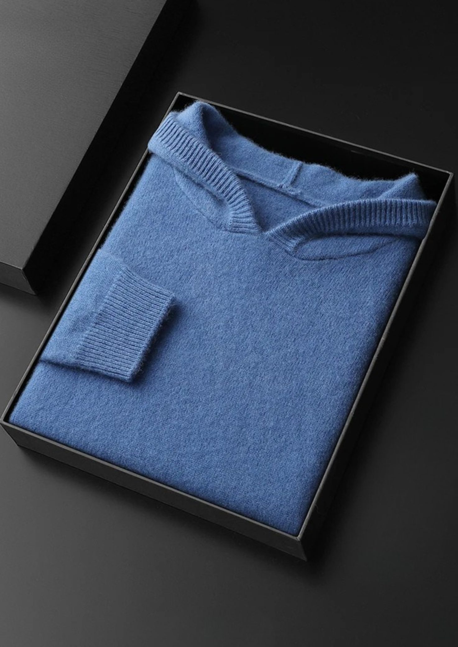 SUDADERA CON CAPUCHA DE OCIO 100 % CACHEMIRA