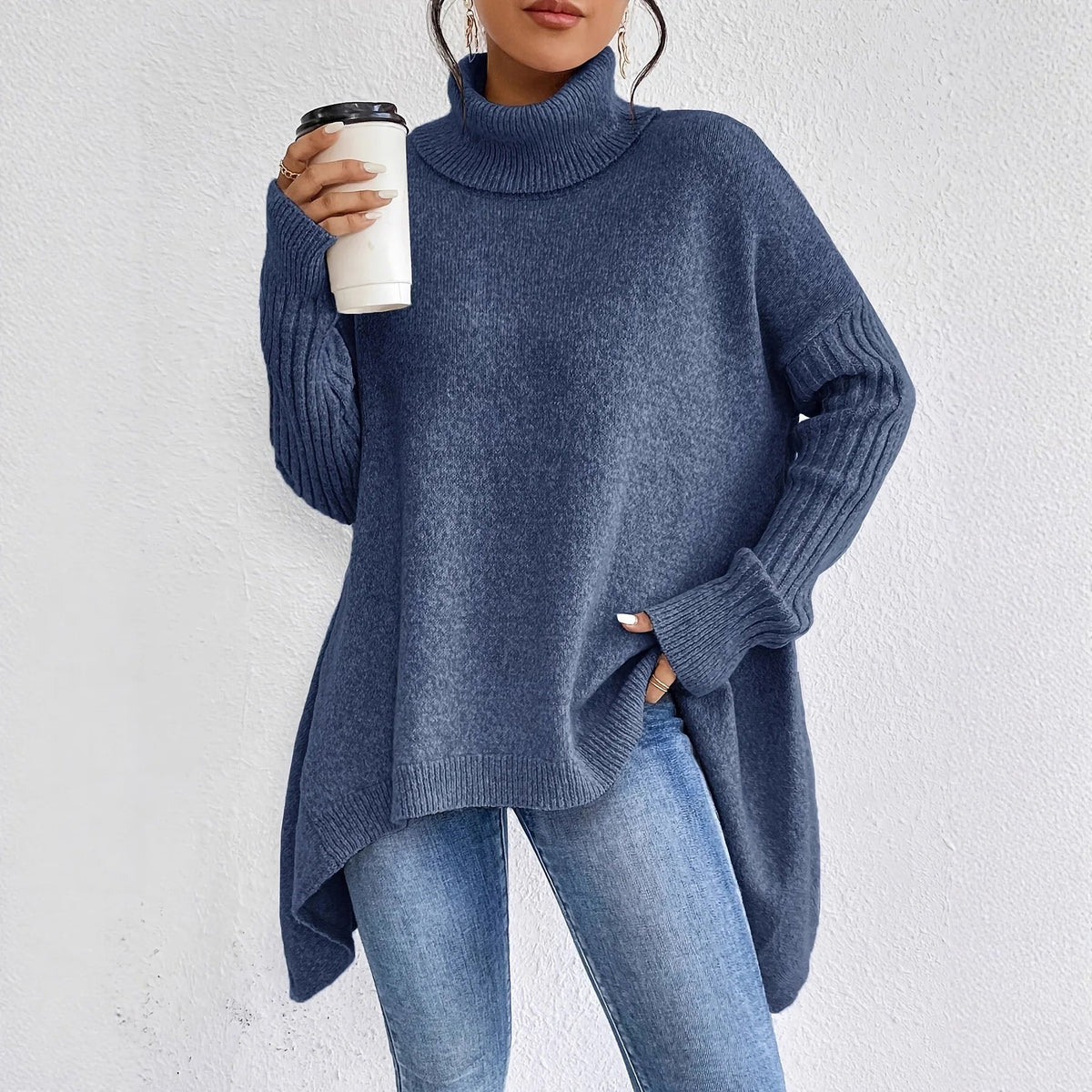 Paloma | Suéter Oversize de Cachemira con Cuello Alto