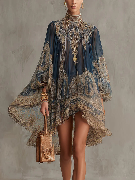 Carmen | Vestido Mini de Gasa Azul Marino con Estampado Barroco y Cuello Alto